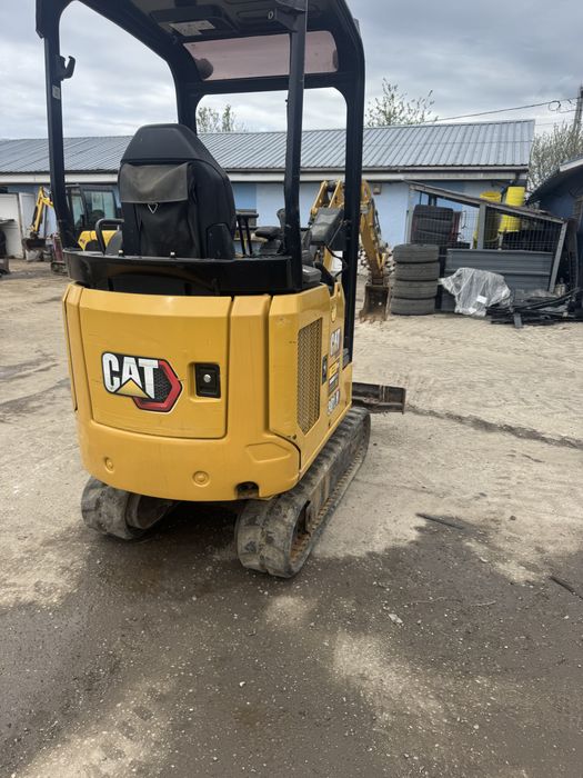 Miniexcavator caterpilar 301.8
