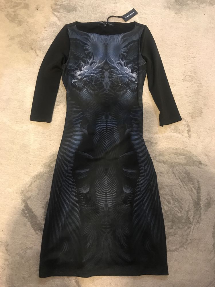 Нова рокля”Toni dark”
