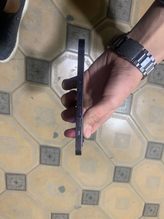 Iphone 14 pro sotlad