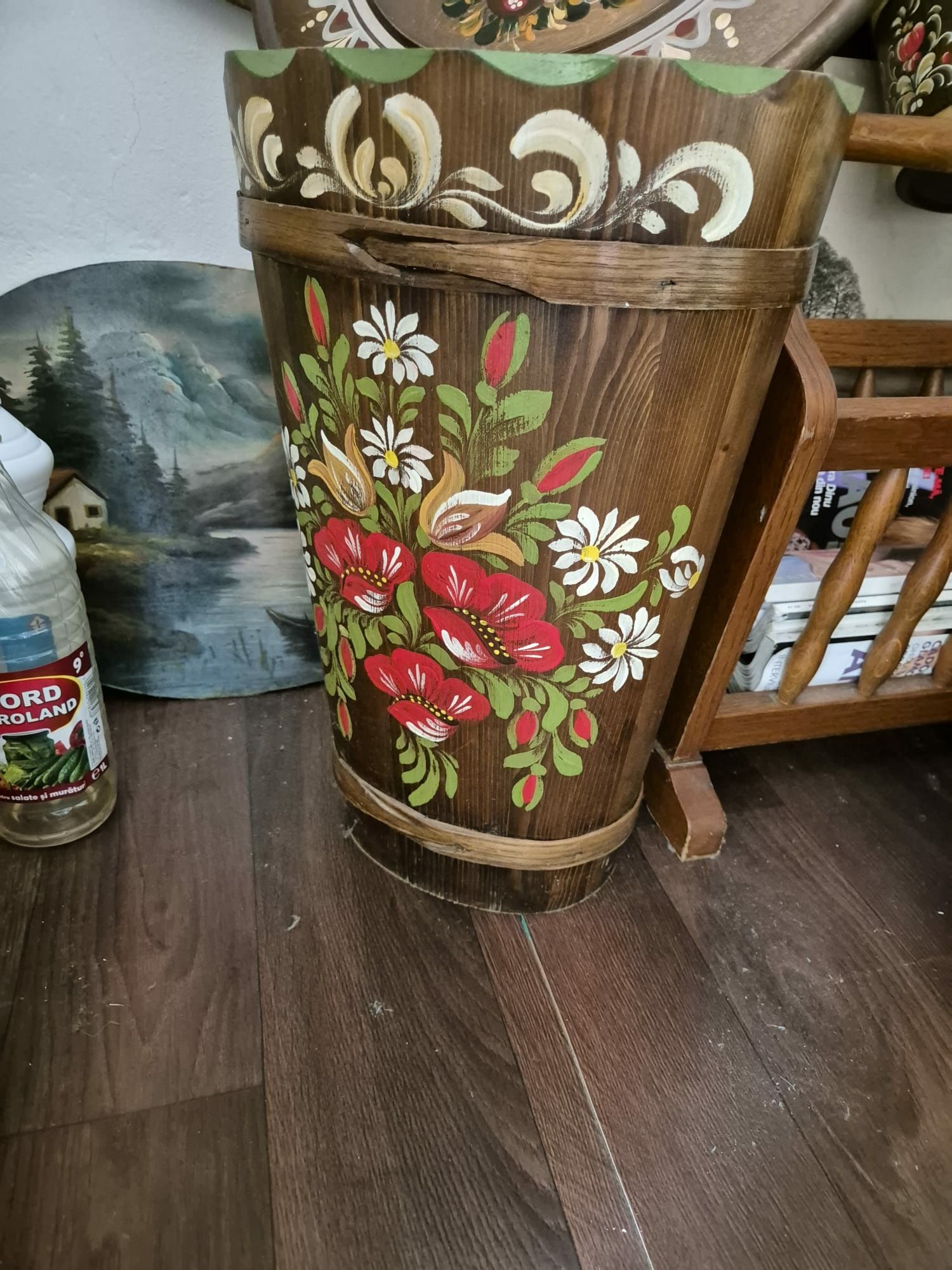 Set de obiecte decorative din lemn.