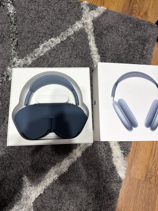 Airpods max blue