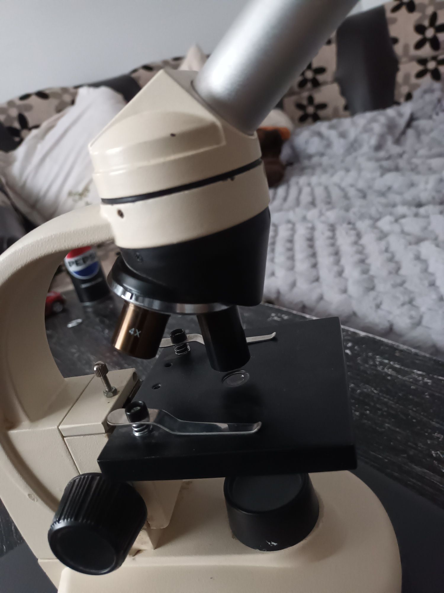 Microscop de vanzare