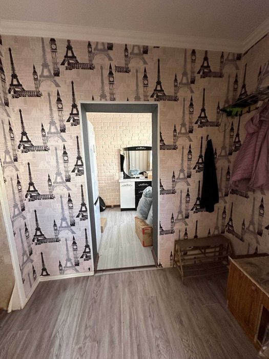 шахар марказида 4 хонали 2,5сотокдан иборат булган ховли сотилади