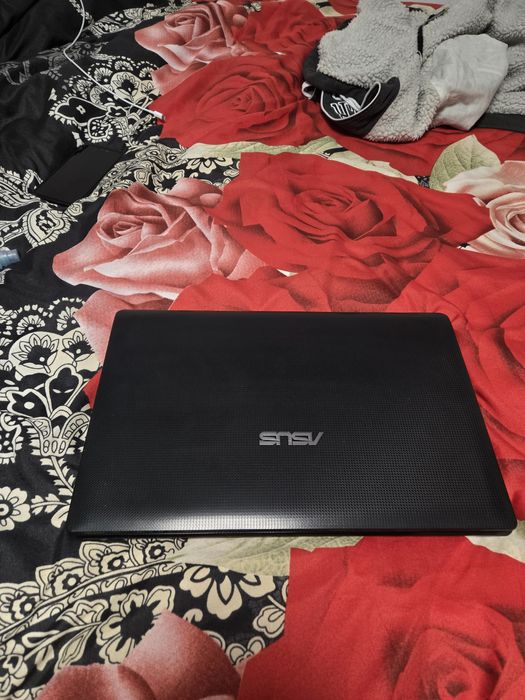 ASUS X54H SERIES  in stare impecabilă !!