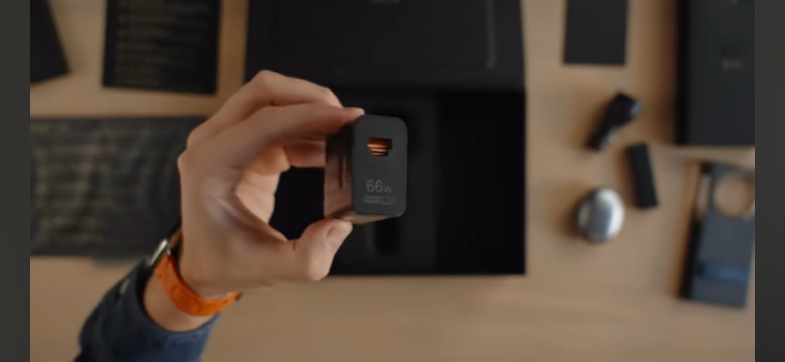 Продам HUAWEI MATE XT Ultimate design