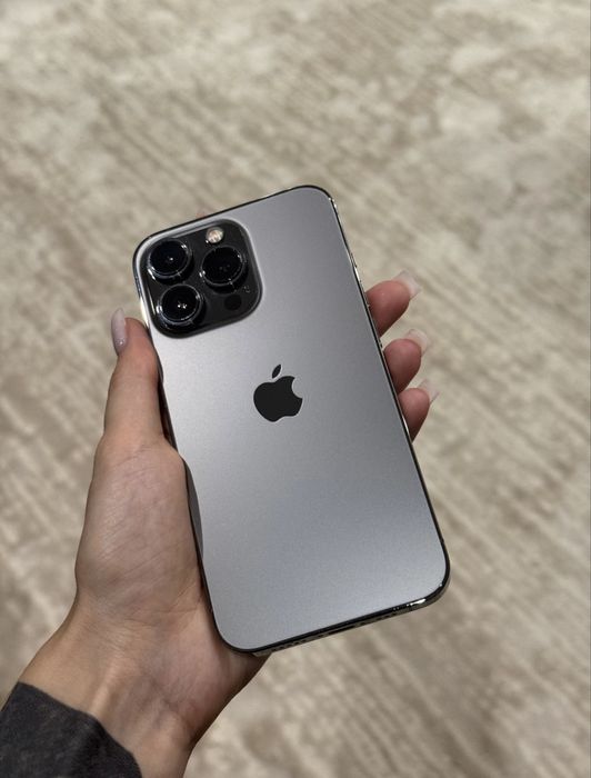 iphone 13 про.