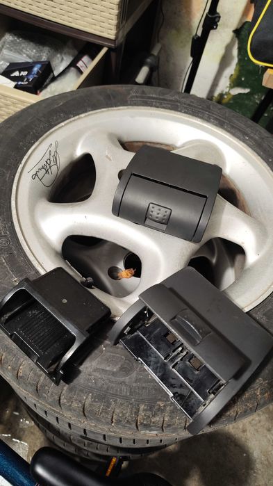 Пепелник за Opel Corsa C Combo Tigra