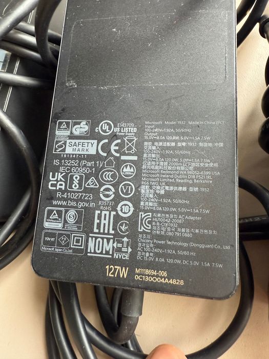 Incarcator tableta/laptop Microsoft Surface 44w 65w 102w 127w original