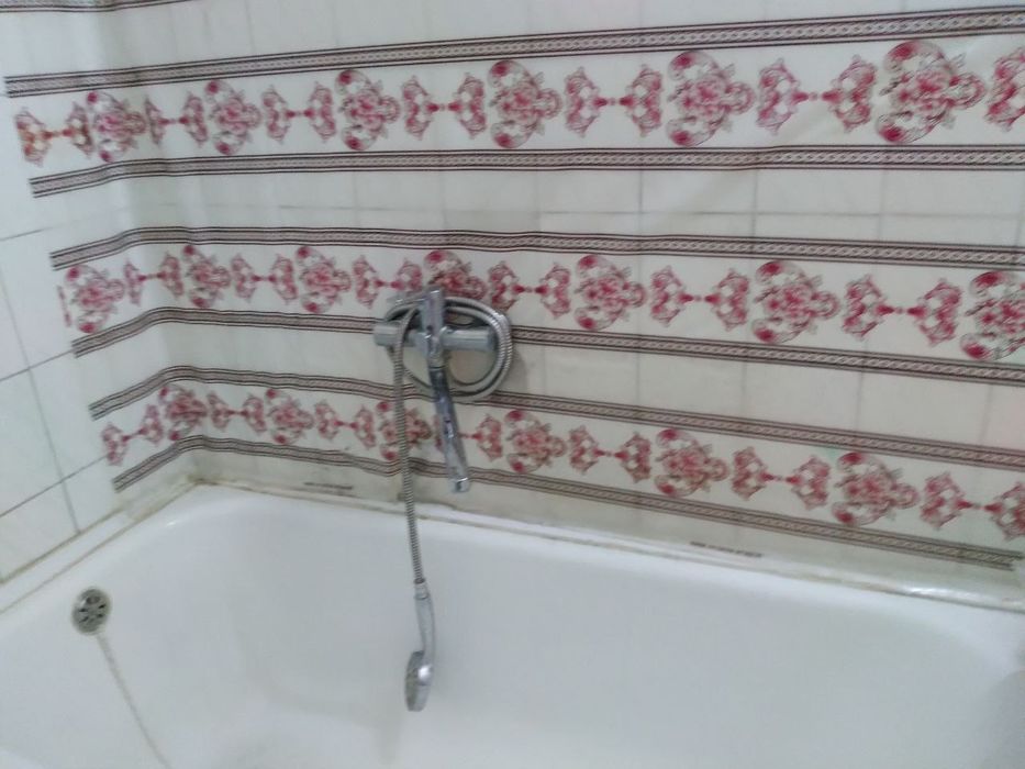 Аренда Чиланзар 18 1/3/4 балкон 1,5*3