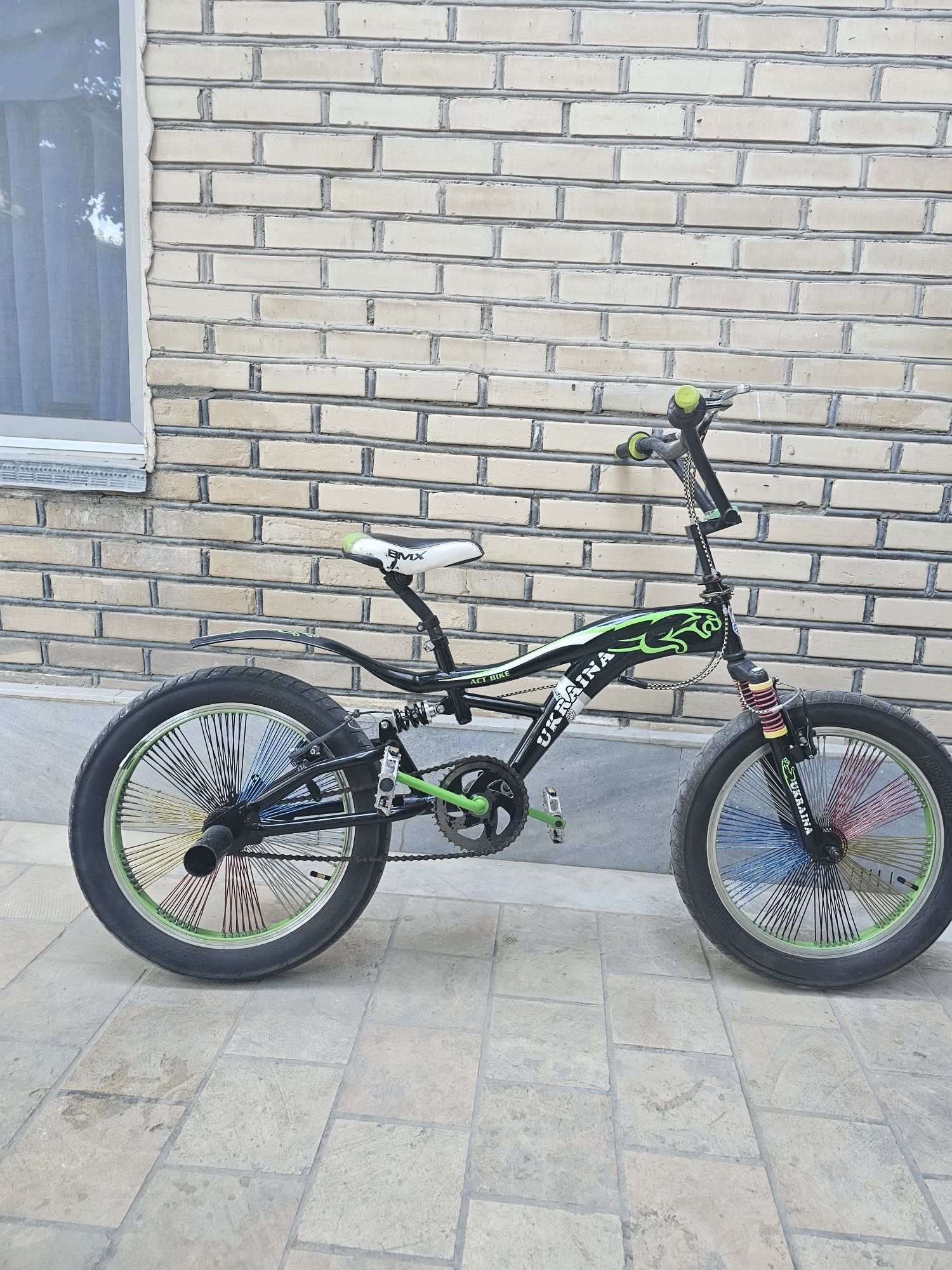Velosiped UKRAINA