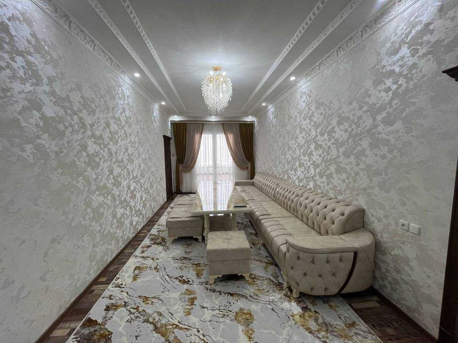 3х комнатная квартира на 5 этаже 70кв/м, в Самарканде