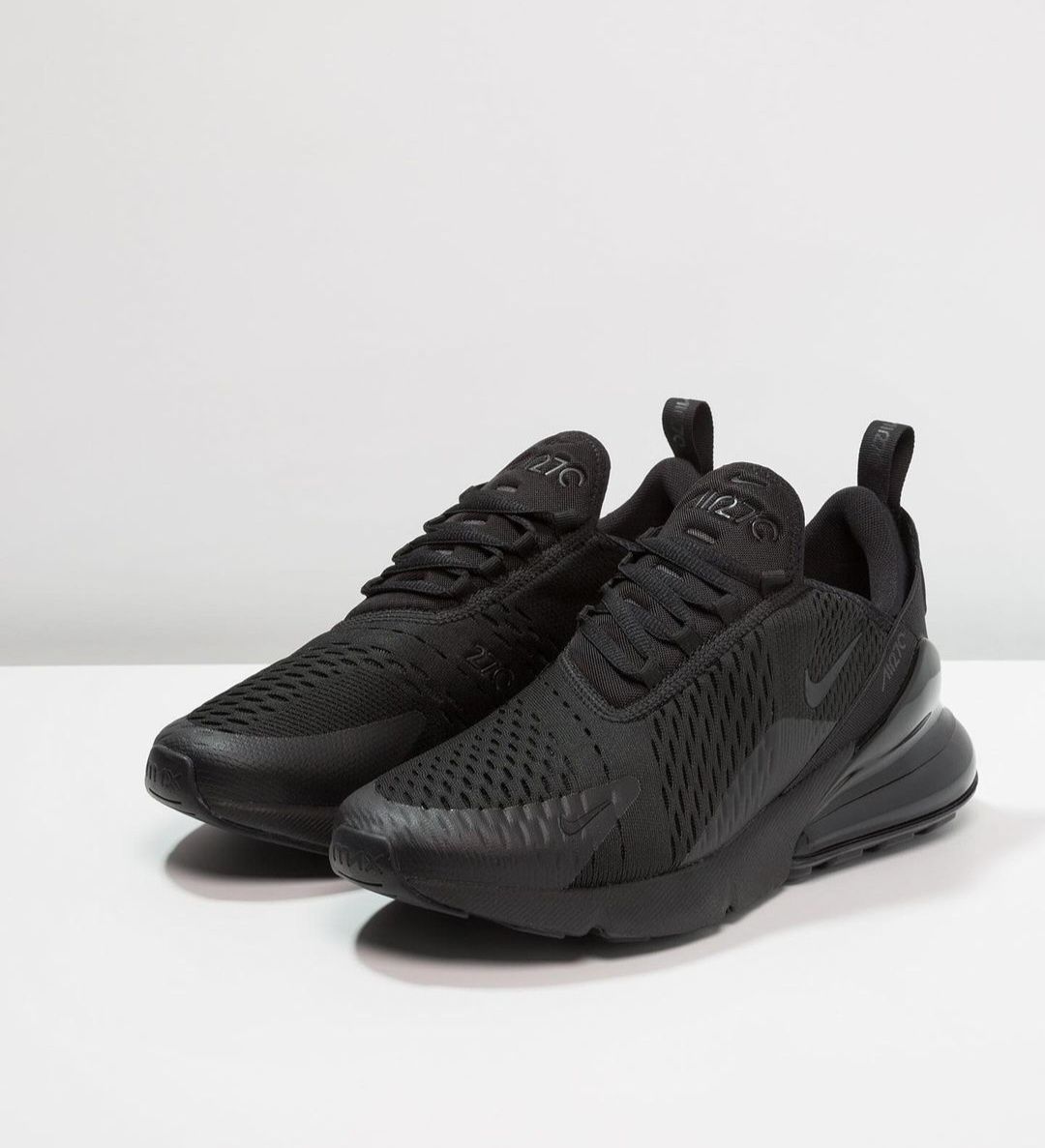 Nike Air Max 270 Triple Black