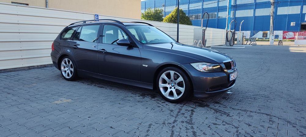BMW e91 automat 177 cp