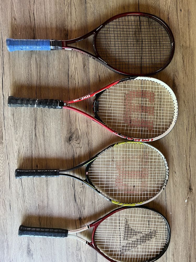 Vand palete de tenis de camp