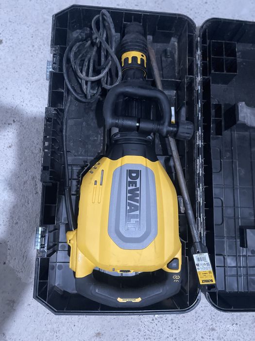 Dewalt demolator sds max 1700w