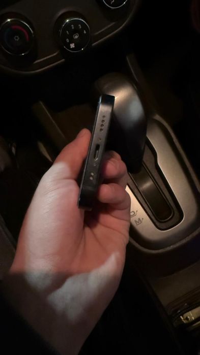 iPhone 13 mini
