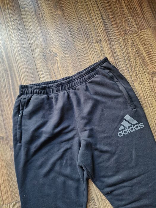Страхотно мъжко спортно долнище ADIDAS размер XL