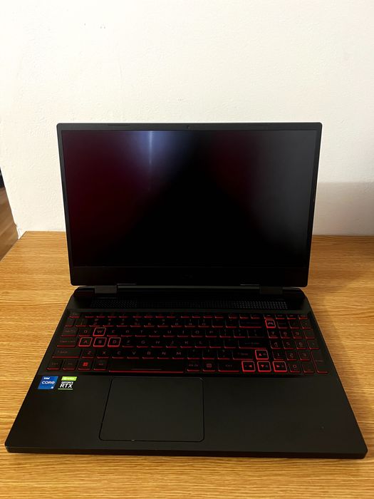 Acer nitro 5 16 rtx 3050 i5-12500h
