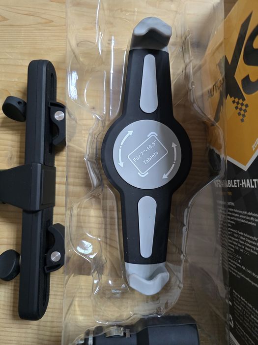 Suport tableta ptr masina