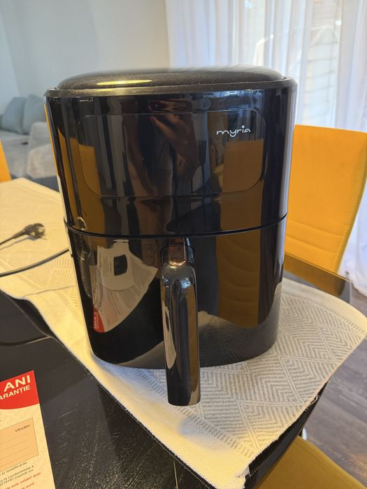 Friteuza Myria cu garantie