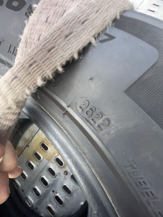 225/55/17 anvelope iarna dot 2022