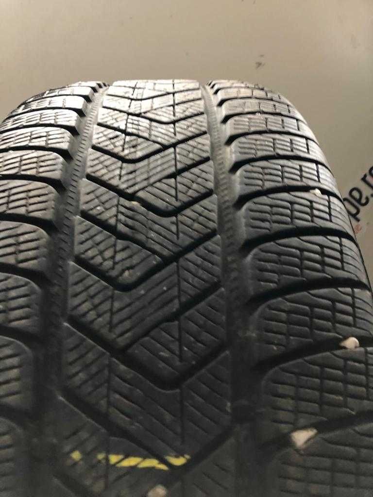 Super Anvelope Iarna 4X 255/60 R18 Pirelli DOT 2019!!!