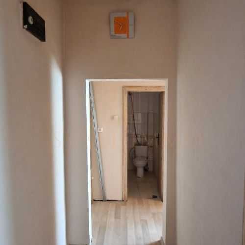 Продава се Двустаен апартамент в Разград, Център - 64 кв.м за 1275 €/кв.м - Снимка #3