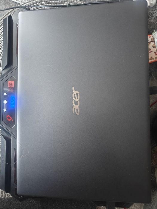 Acer Aspire 3 15.6" i5-10210u, 16 ram , 480 ssd