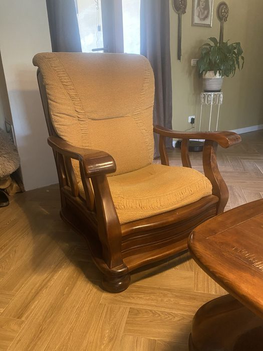 Mobilier living din lemn 3, 2, 1