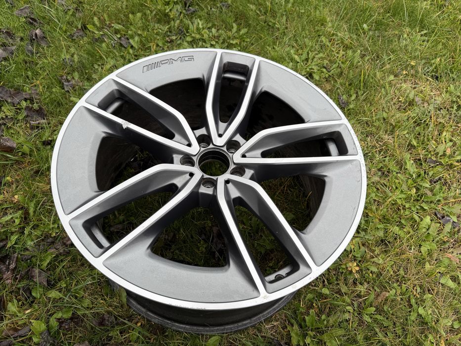 Jante AMG 22” + Anvelope Pirelli P Zero