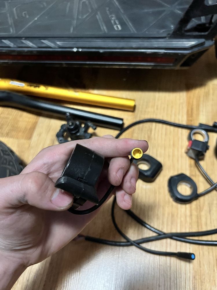 Части за g2 pro и други