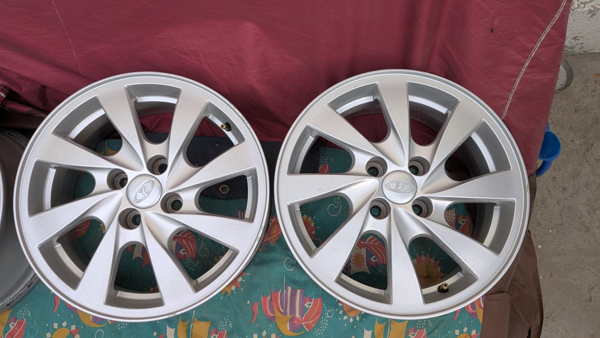 Продаю диски K&K КС695 4x98 ET33 D58.5 R15