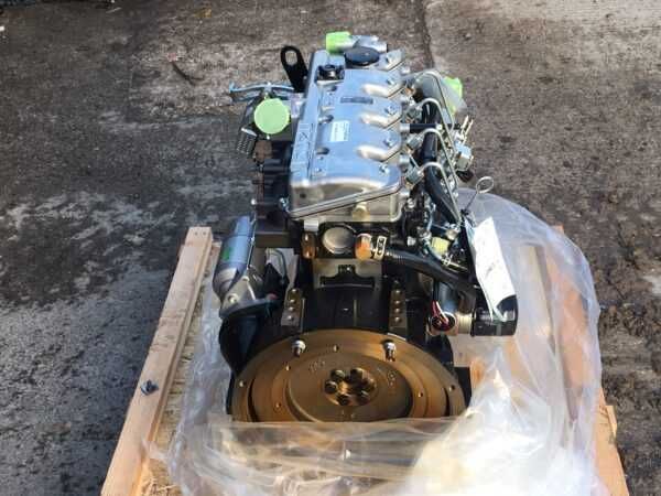 Motor Isuzu 4LE1