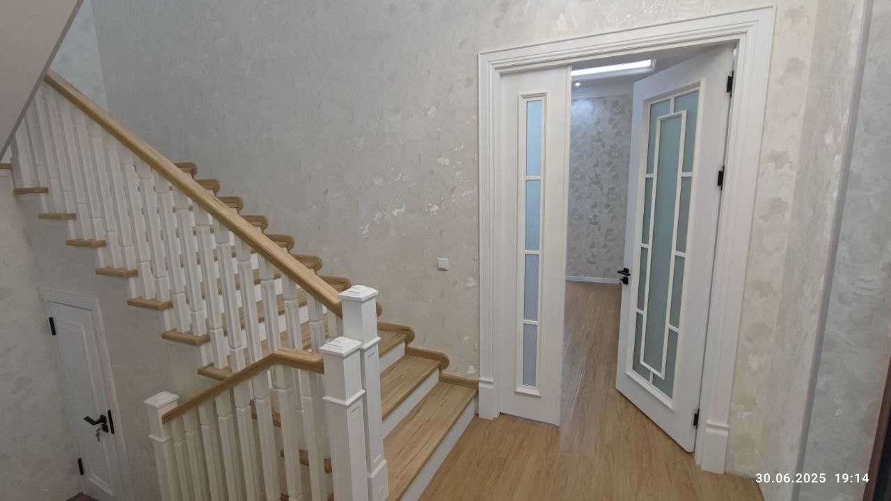 ПРОДАЁТСЯ
коттедж 1,8сотки
6 ком.2 санузла
подключ