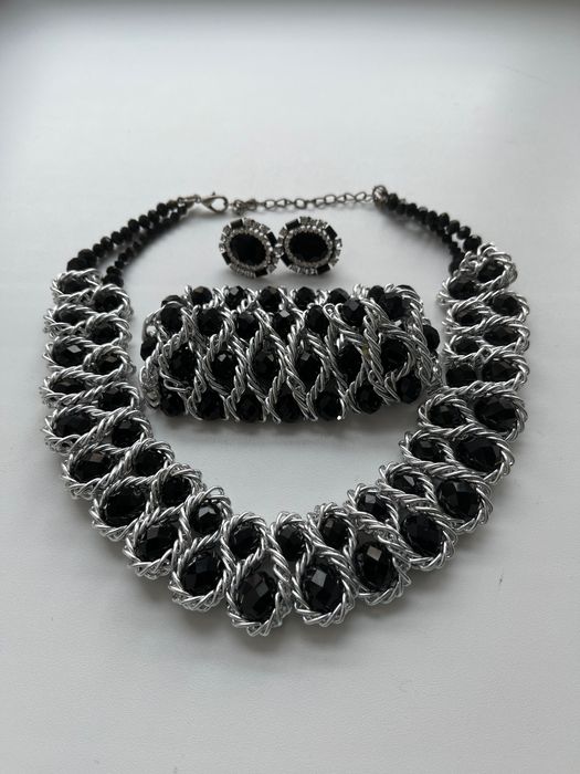 Продам бижутерию