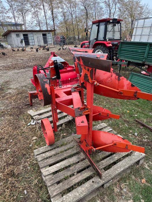 Plug agricol de arat pentru pamant