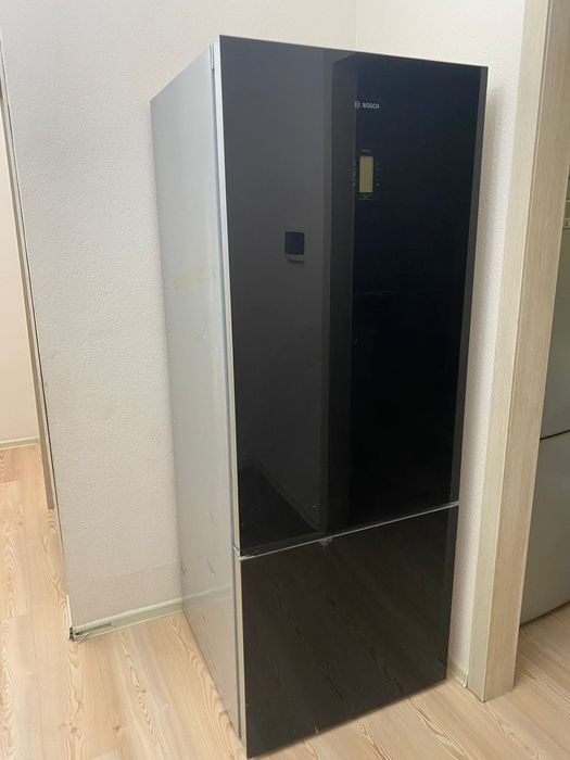 Продам холодильники