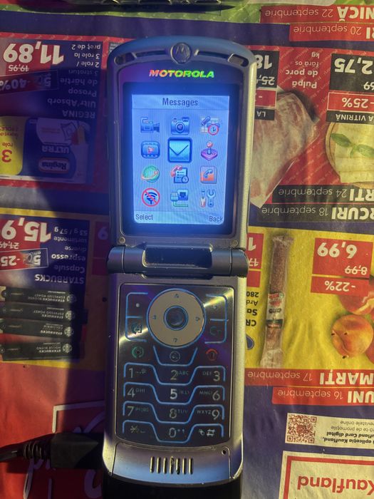 motorola v3xx stare buna (cititi anuntul)