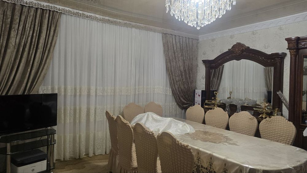 Продается в центре Ташкент квартира