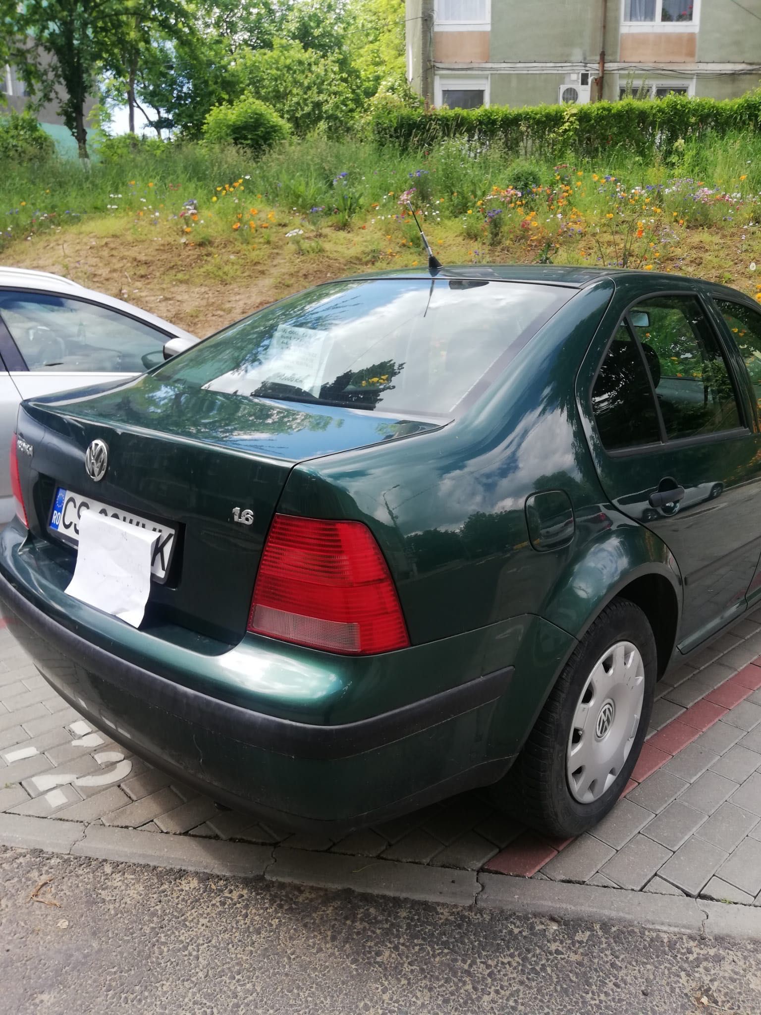 Vând wb.bora 1,6 benzină Euro 4 Cutie automată .163659km