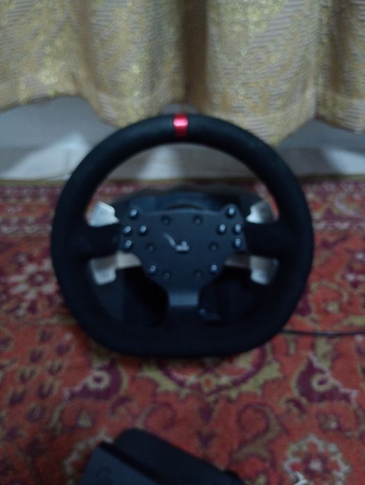 Руль игровой за 49000