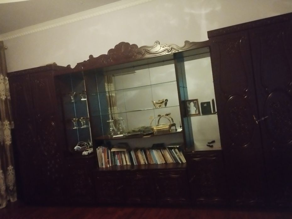 Стенка сотилади,нарзи келиштириб берилади