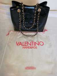 0РИГИНАЛНА Нова чанта на Valentino!