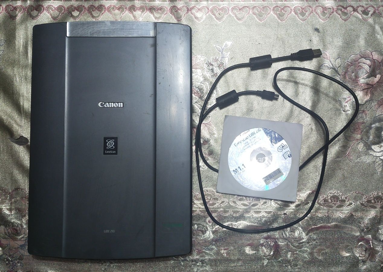 Сканер Canon LIDE 210