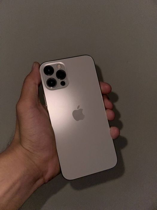 Iphone 12pro Xotira: 256gb