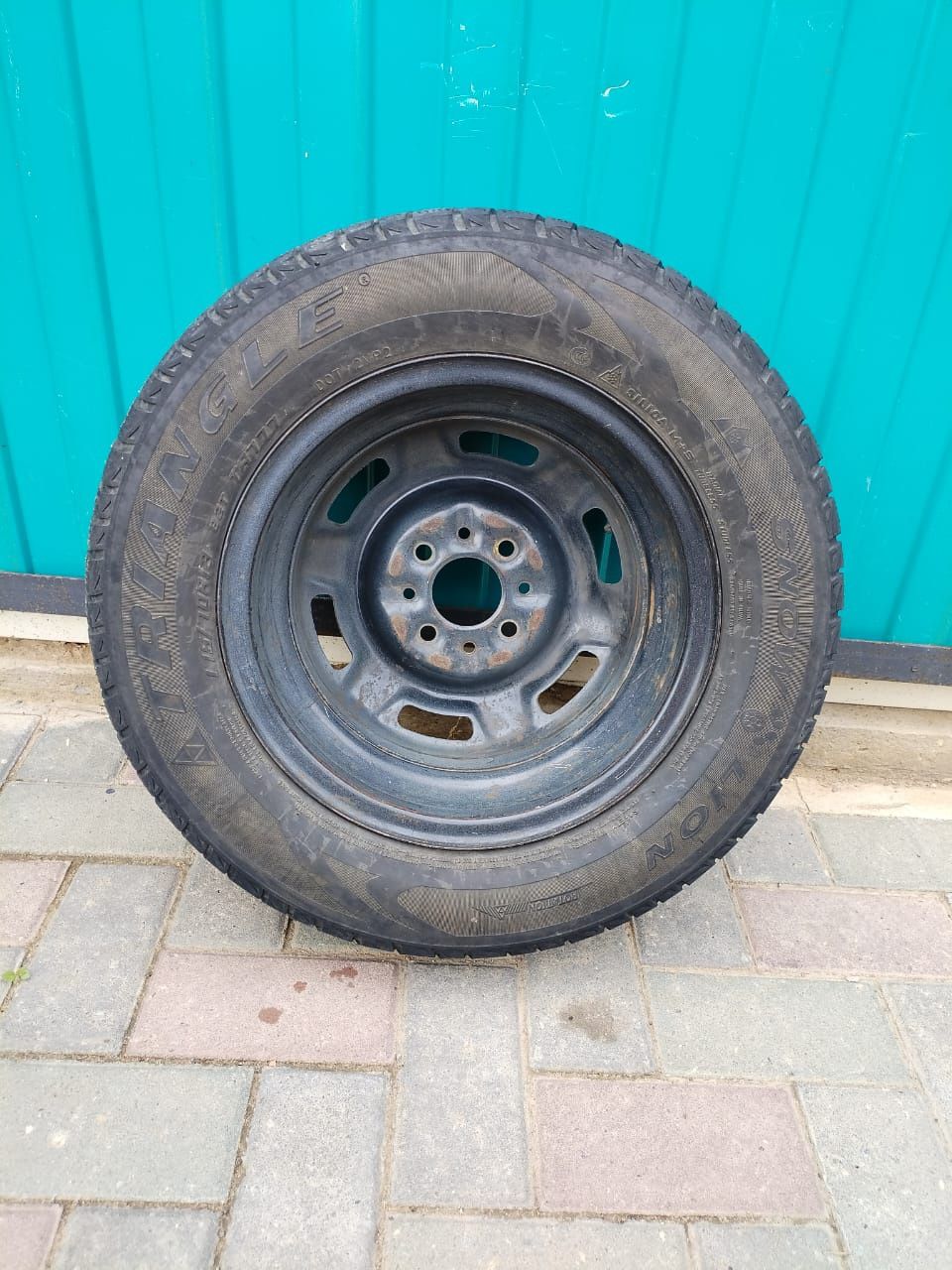 Резина на дисках R14 и R13