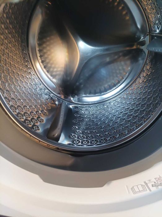 Комбиниран електроуред Пералня и Сушилня Електролукс, Термо Помпа.2023