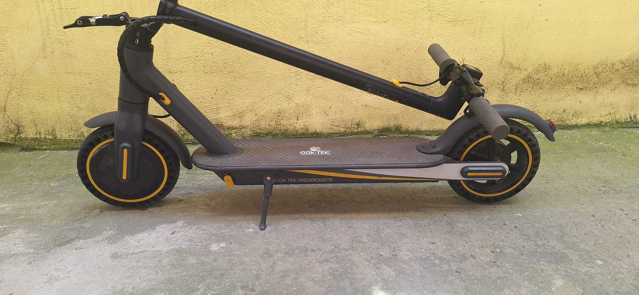 Trotineta electrica 350W 36V autonomie 20-30 km viteza 25km/h 125 kg