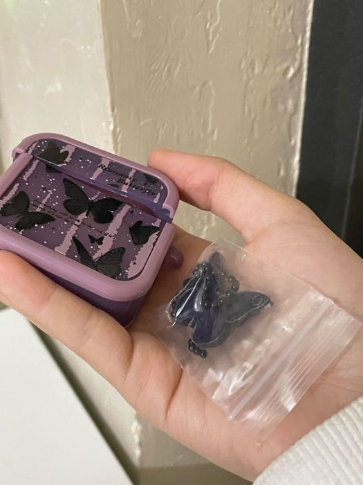 Чехол Airpods 4