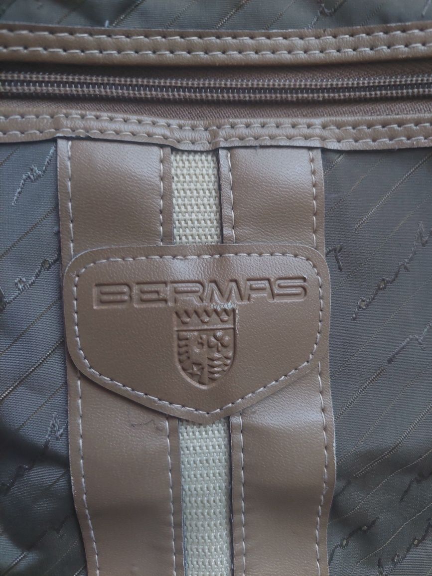 Geanta transport,port-costum Bermas,stare buna